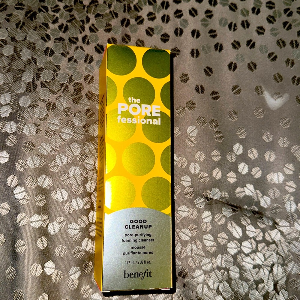 Benefit The Pore Fessional Foaming Cleanser